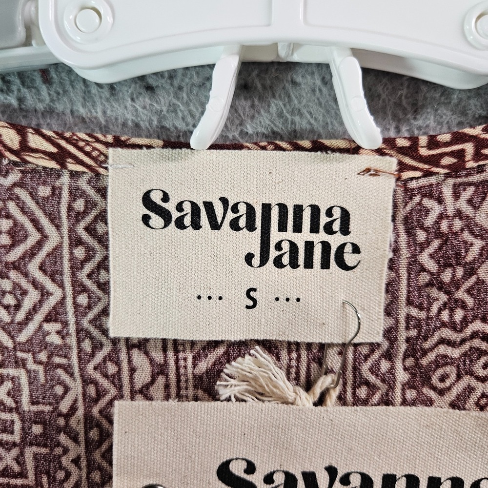 NEW Savanna Jane Embroidered Top Blouse Women Small Geometric Maroon Beige - Picture 4 of 9